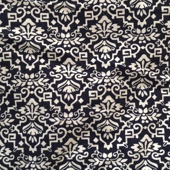 Tommy Hilfiger Short - Picture 8 of 8